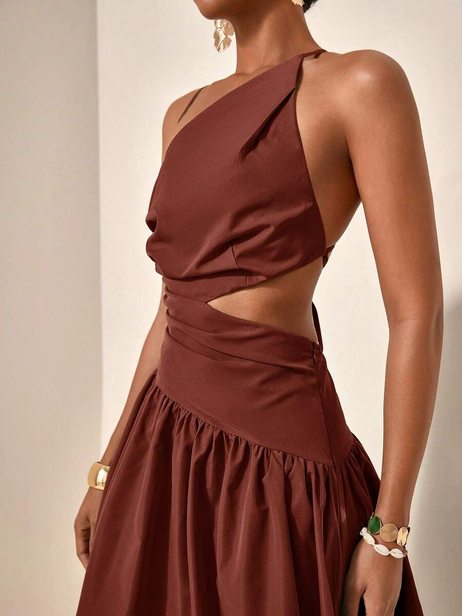 Close-up brown one-shoulder maxi dress with side waist cutout and ruched waistband