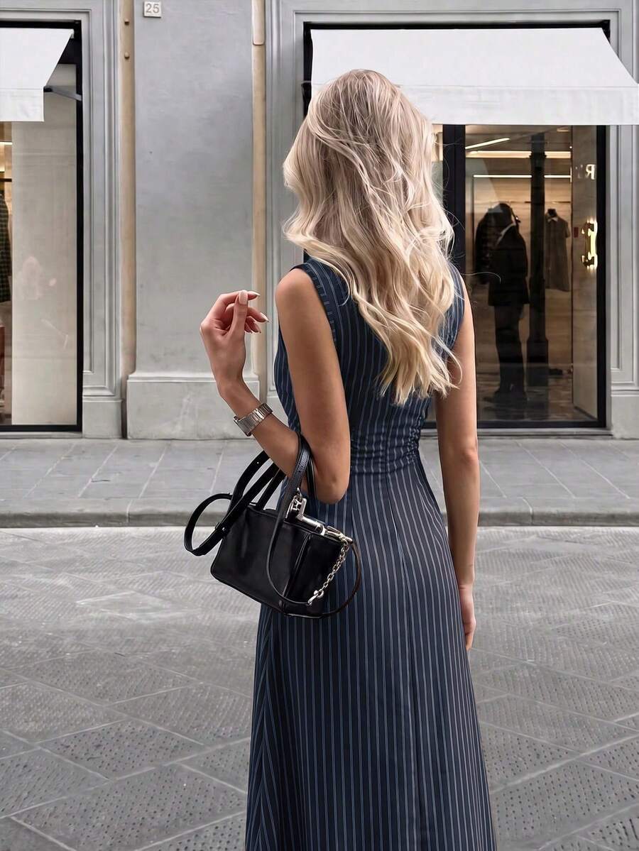 Elegant Minimalist Leopard Print A-Line Maxi Dress for Romantic Summer Dates 