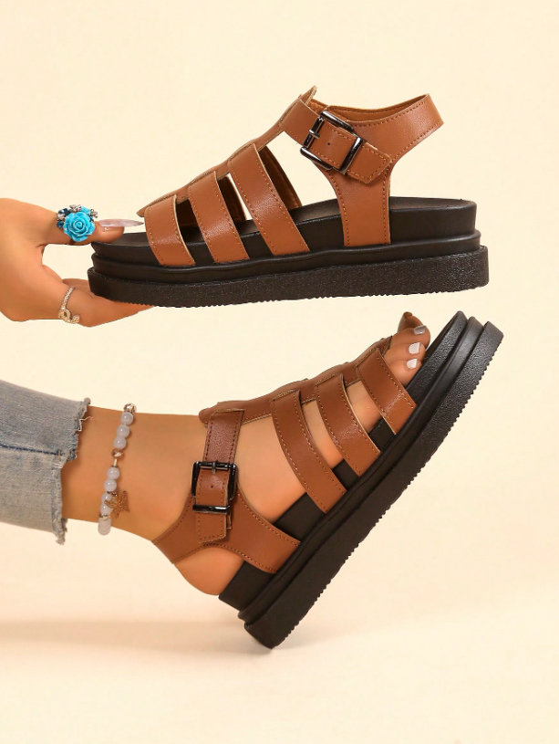 Summer Chic: Women's Comfortable Casual Sandals