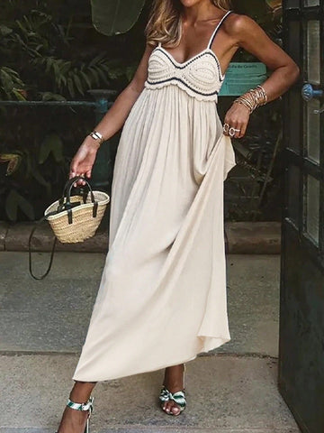 Elevate your holiday wardrobe with our Bohemian Chic dress. Handmade with intricate crochet details and contrasting colors, this dress exudes a timeless and bohemian elegance. Made for women who appreciate quality and craftsmanship, it's the perfect mix of comfort and style. Embrace the holiday spirit in style.