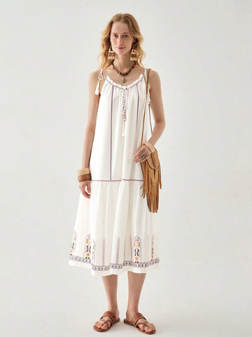 Twirl into summer with our Bohemian Chic Spaghetti Strap Dress! This free-spirited frock features delicate straps and a flowy silhouette that dances with every step. Pack it for your getaway adventures or rock it at local festivals – this dress brings vacation vibes wherever you go! Easy to style and even easier to love.