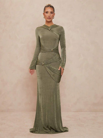 Dive into summer fun with the Bohemian Dream—a vibrant swimsuit that doubles as a chic bodycon dress. Perfect for graduation parties or special beach days, it hugs your curves while keeping you cool and stylish. Whether you’re splashing in the waves or dancing under the sun, this playful piece ensures you shine wherever you go. Embrace effortless summer glam with a touch of boho charm!