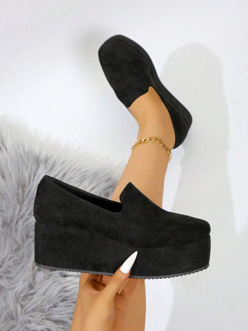 Step into comfort and style with these breathable, lightweight slip-on flats! Featuring a high platform for a trendy boost and a waterproof sole, they keep you dry and chic no matter the season. Perfect for all-day wear, these flats blend fashion and function effortlessly.