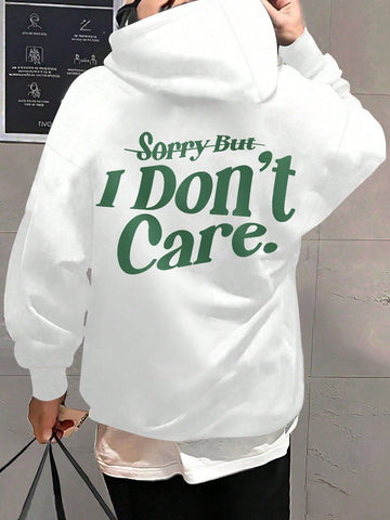 Introducing our Casual Letter Print Drop Shoulder Hoodie for Men, the perfect addition to your autumn and winter wardrobe. Made with comfort and style in mind, this hoodie features a trendy letter print design and a classic drop shoulder fit. Stay warm and fashionable all season long.