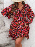 Get ready for date night with this charming heart print plus size V-neck mini dress! The adorable heart print adds a touch of playfulness to the classic V-neck design. Perfect for a romantic evening out, this dress will have you feeling confident and looking stunning. (Seriously, your date won't be able to take their eyes off of you!)