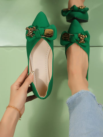 Elevate your playful style with our Charming Litchi Embossed Cartoon Bear Bow Ballet Flats. Featuring a unique litchi embossed design and adorable cartoon bear bow, these flats are both charming and stylish. Perfect for adding a touch of whimsy to any outfit.