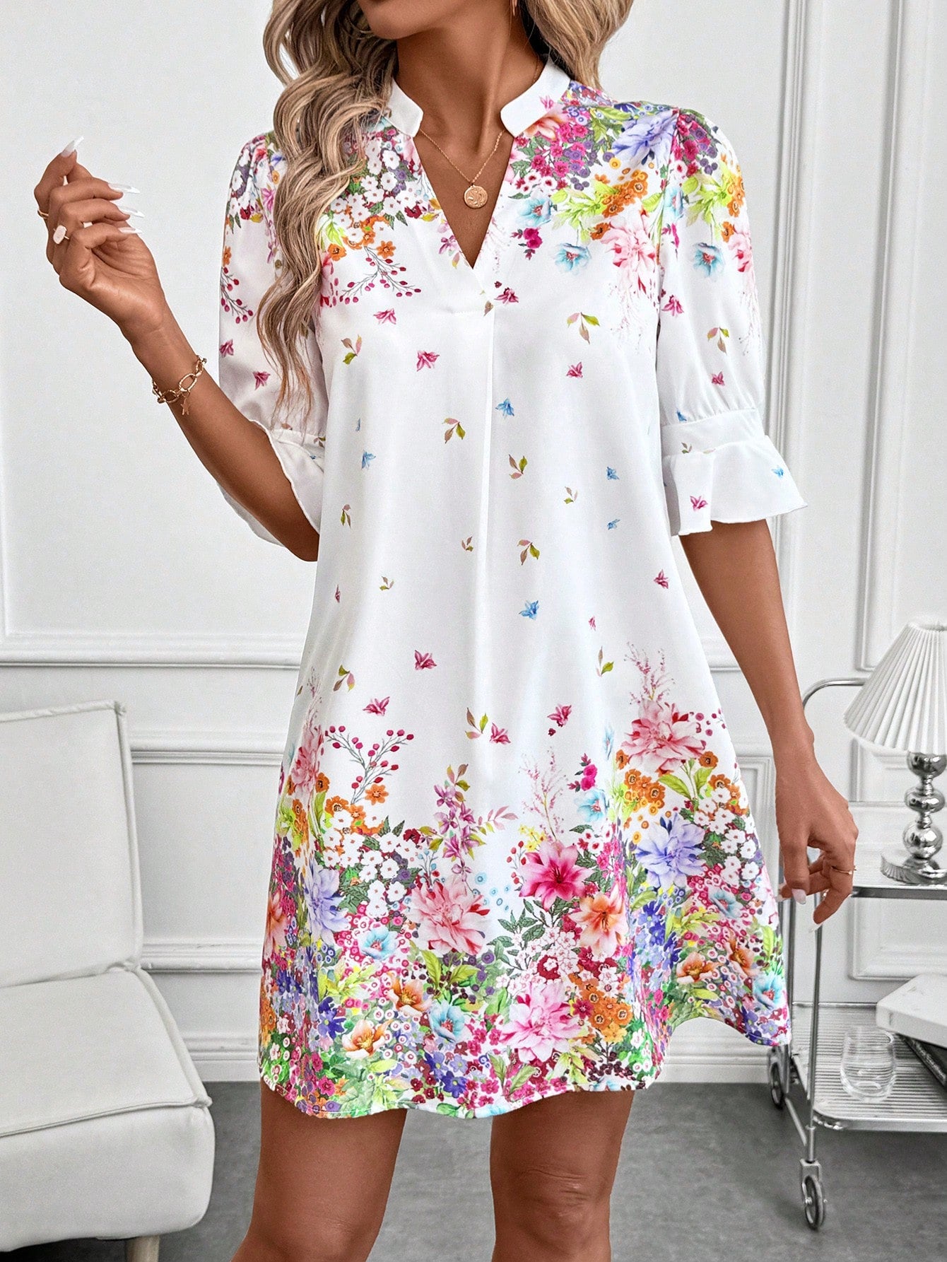 Get ready to charm your way through Valentine's Day and beyond with our Charming Mid-Sleeve Printed Dress! This dress is perfect for any tea party, offering a playful and flirty look with its charming print and mid-sleeve design. It's the perfect outfit for any spring or summer occasion.