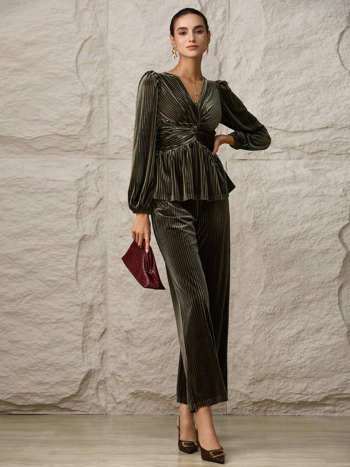 Elevate your everyday wardrobe with this effortlessly chic 2-piece set! The twist front long sleeve top adds a flirty, modern touch to your casual rotation, while the coordinating pants deliver comfort without compromising style. Perfect for those days when you want to look put-together without overthinking it. Mix, match, or wear together—this dynamic duo works hard so you don't have to. Casual never looked this good!