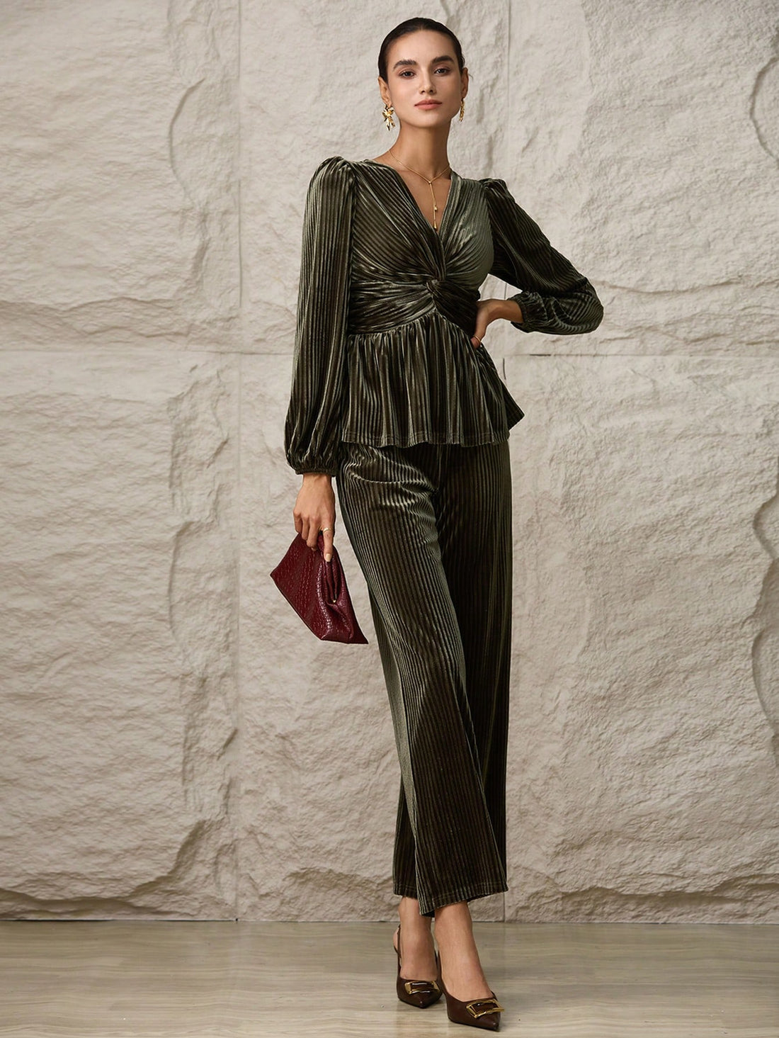 Elevate your everyday wardrobe with this effortlessly chic 2-piece set! The twist front long sleeve top adds a flirty, modern touch to your casual rotation, while the coordinating pants deliver comfort without compromising style. Perfect for those days when you want to look put-together without overthinking it. Mix, match, or wear together—this dynamic duo works hard so you don't have to. Casual never looked this good!