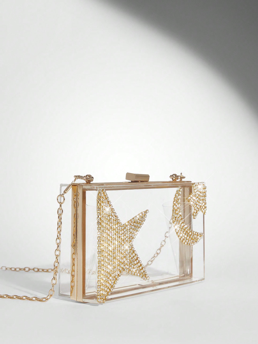 Add a sparkling touch to your essentials with this Chic Acrylic Star Pattern Cosmetic Pouch. Lightweight and stylish, it’s perfect for keeping your makeup and small treasures organized during weddings, prom nights, or Valentine's Day adventures. Its starry design adds a playful charm, making it both a practical and fun accessory for your special moments.