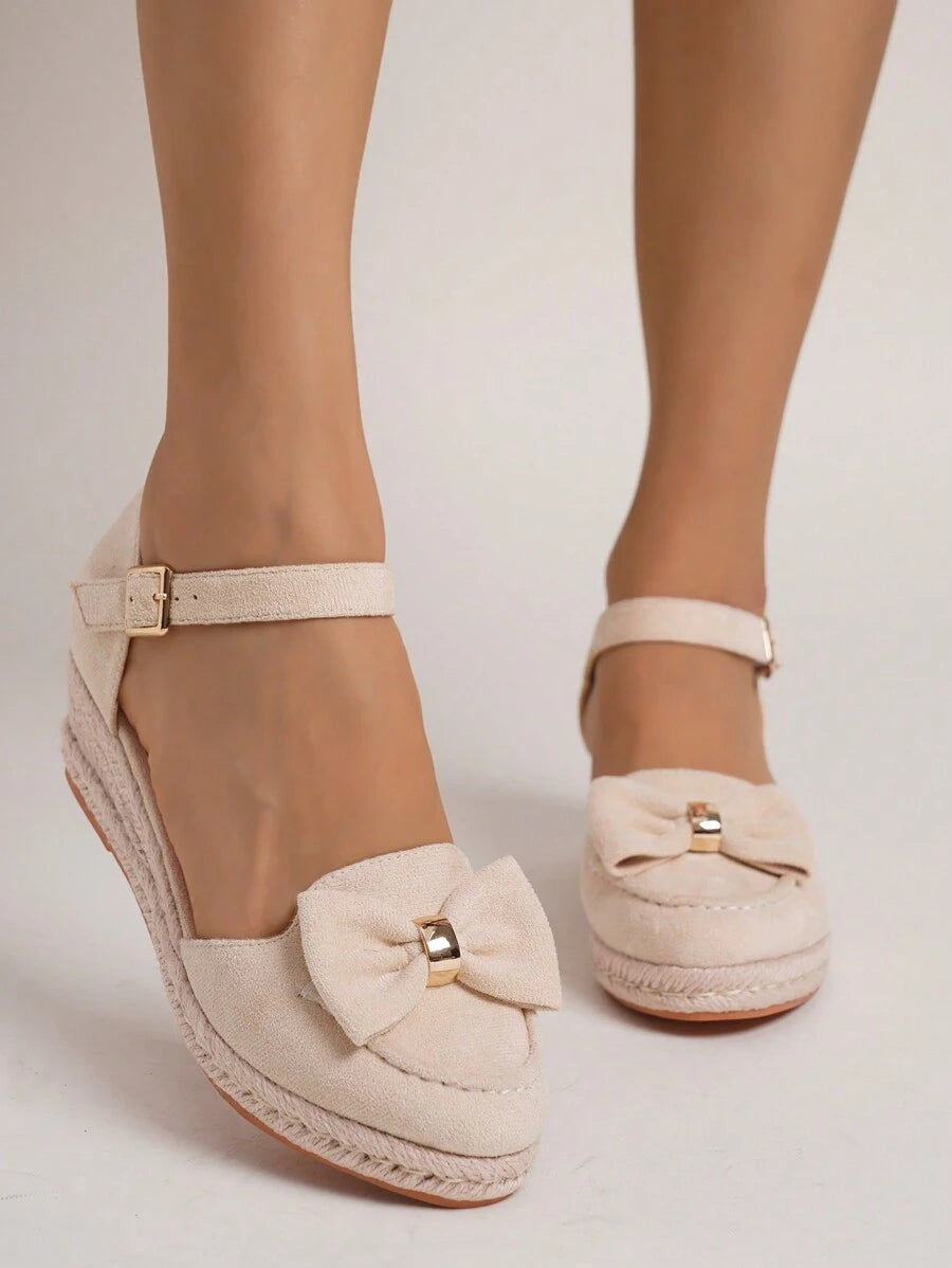 Step into sunshine with these Chic Apricot Linen Wedge Sandals! Their soft apricot hue and breathable linen fabric make them your go-to for casual strolls or beachside adventures. The comfortable wedge heel adds just the right lift to keep you dancing all day on vacation. Light, stylish, and effortlessly fun—these sandals are made for making memories.