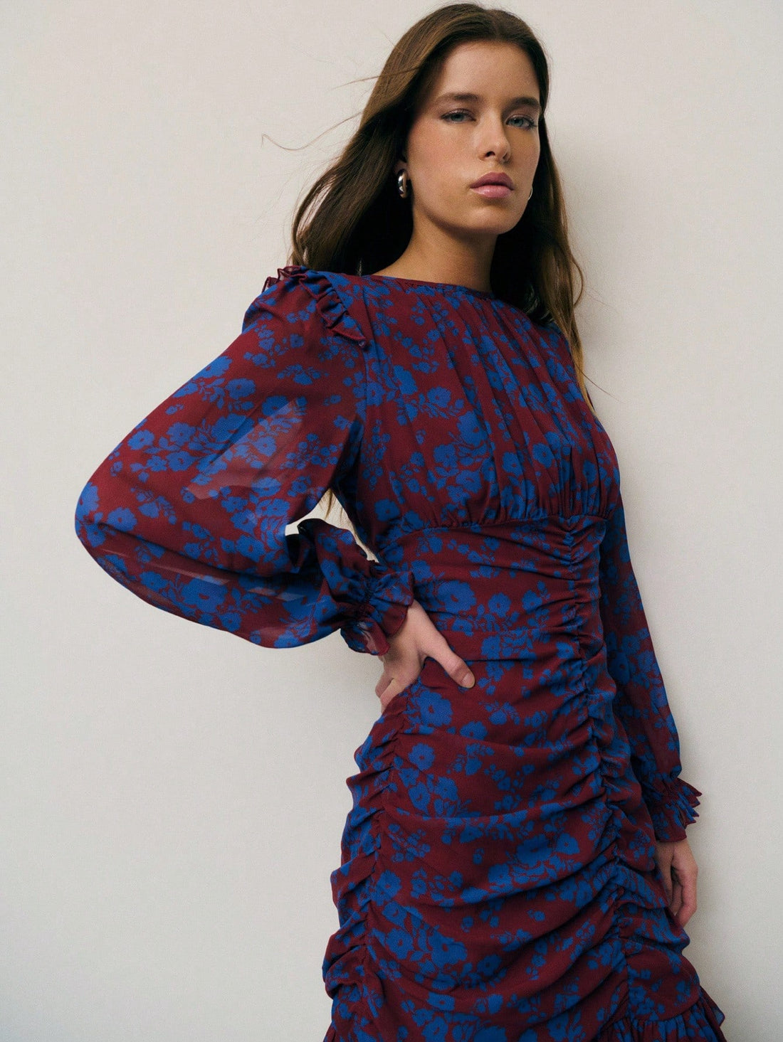 Elevate your fall wardrobe with this stunning autumn dress that's all about texture and movement. The eye-catching 3D pleats create dimensional depth while ruffled accents add a playful twist to your everyday look. Perfect for transitioning from summer to cooler seasons, this piece effortlessly combines sophistication with fun. Whether you're heading to brunch, running errands, or enjoying a casual night out, this dress delivers instant style without the fuss. The thoughtful design details ensure you'll fee