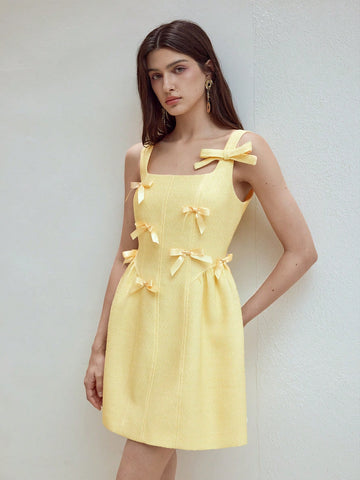 Step out in style with the Chic Bow Detail Zipper Dress, designed to add a playful twist to your wardrobe. Featuring a charming bow accent and a sleek zipper, this dress effortlessly blends elegance with fun. Perfect for any occasion, it promises to keep you looking fabulous and feeling confident all day or night.