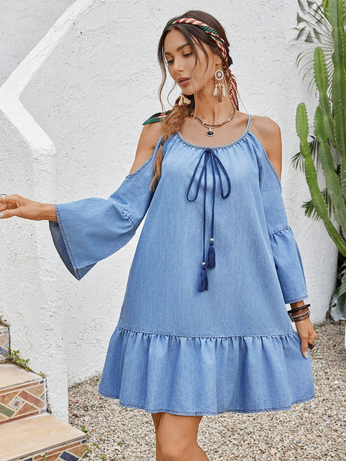 Upgrade your spring and summer wardrobe with our Chic Casual Denim Dress. Embrace a minimalist and boho style all at once with this versatile dress. Perfect for any occasion, from casual outings to date nights. Step up your fashion game today!
