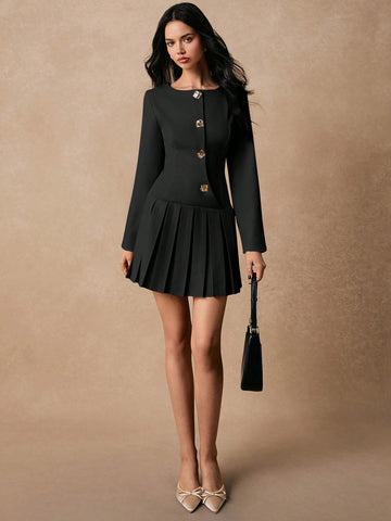 Elevate your everyday style with our Chic & Casual dress! This solid color, long sleeve dress is perfect for any occasion, from a casual day out to a chic night in town. With its timeless design and comfortable fit, you'll always look effortlessly put together. Say goodbye to boring outfits and hello to a touch of chic!