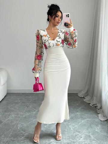 Achieve effortless style with our Chic & Casual Solid Color V-Neck Long Sleeve Fitted Dress. Made with a comfortable and flattering fit, this dress is perfect for any occasion. Its sleek design and solid color make it versatile and easy to pair with any accessories. Upgrade your wardrobe today!