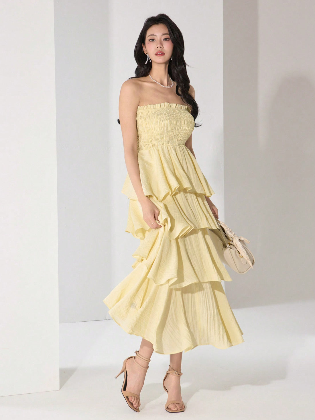 Twirl into summer with our Solid Color Ruffle Trim Dress! This playful piece combines comfort and style with its flirty ruffles and easy-to-wear silhouette. Perfect for beach days, brunches, or evening strolls, this dress transitions effortlessly from day to night. The solid color makes accessorizing a breeze – just add your favorite sandals and go! Who knew looking this good could be so comfy?