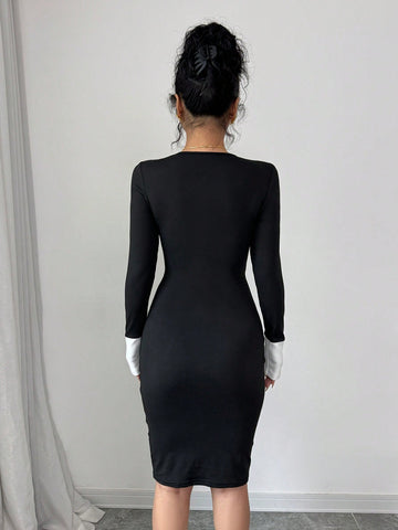 Get effortlessly slim and stylish with our Chic Color Block Square Neck Knit Bodycon Mini Dress! With its unique color block design and flattering square neck, this dress will have you turning heads. Perfect for any occasion, this dress is a must-have in your wardrobe. Stay chic and stay stylish!