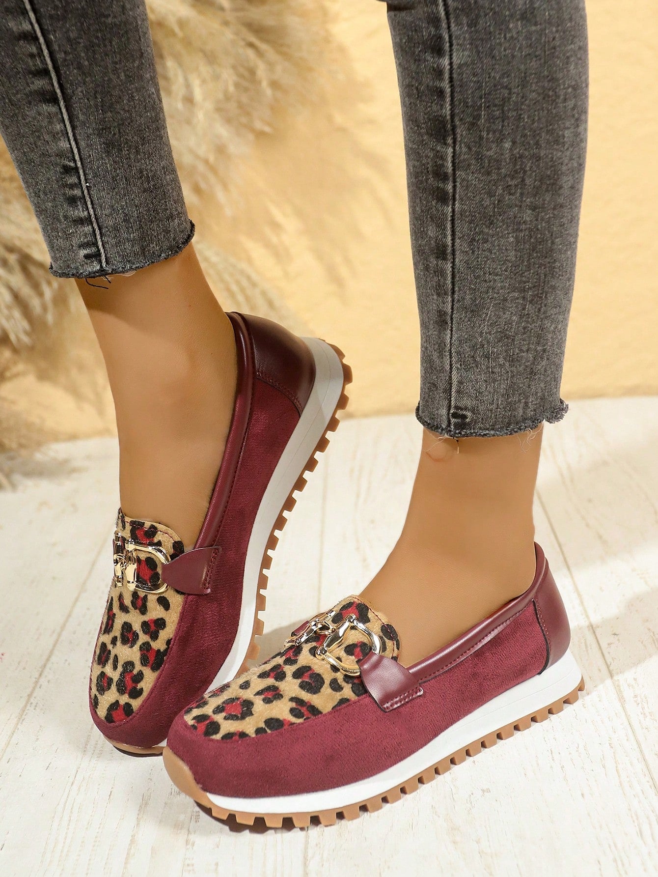 These Chic Comfort platform loafers are perfect for spring and autumn. With a stylish metal buckle, they offer a comfortable and fashionable addition to your wardrobe. Plus, they are specifically designed for plus-size women, providing both style and comfort. Elevate your shoe game with these versatile loafers.