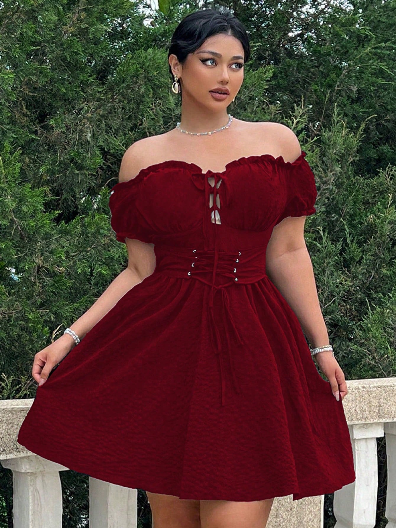 Stay stylish and comfortable with Chic Comfort's Front Split Dress! Designed with a textured corded design, this plus size dress adds an extra touch of chic to any outfit. Perfect for any occasion, it'll have you feeling confident and looking your best.