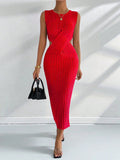 This chic criss-cross cutout knit dress is the perfect addition to your wardrobe for both spring and autumn. The unique cutout design adds a stylish touch, while the knit material ensures comfort and versatility. Stay fashionable and comfortable with this must-have dress.