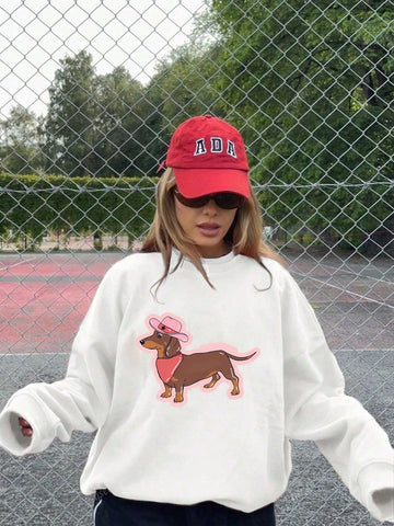 Unleash your cozy and chic style with our Charming Raccoon Graphic Crew Neck Sweatshirt. Perfect for relaxed days, this sweatshirt features a charming dachshund print, adding a touch of playfulness to your winter wardrobe. Stay warm and stylish with this cozy minimalist fashion piece.