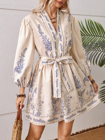 Slip into sophistication with our Chic & Elegant Women's Lantern Sleeve V-Neck Dress. The stylish lantern sleeves and flattering v-neckline create a polished and sophisticated look, while the included belt accentuates the waist for a feminine silhouette. Elevate any occasion with this must-have dress.