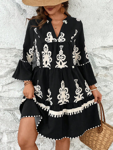 Take on your next vacation in style with our Chic Floral Babydoll Dress! This perfect plus size essential is not only chic but also offers a flattering babydoll fit. Embrace your curves and stand out in this must-have vacation piece.