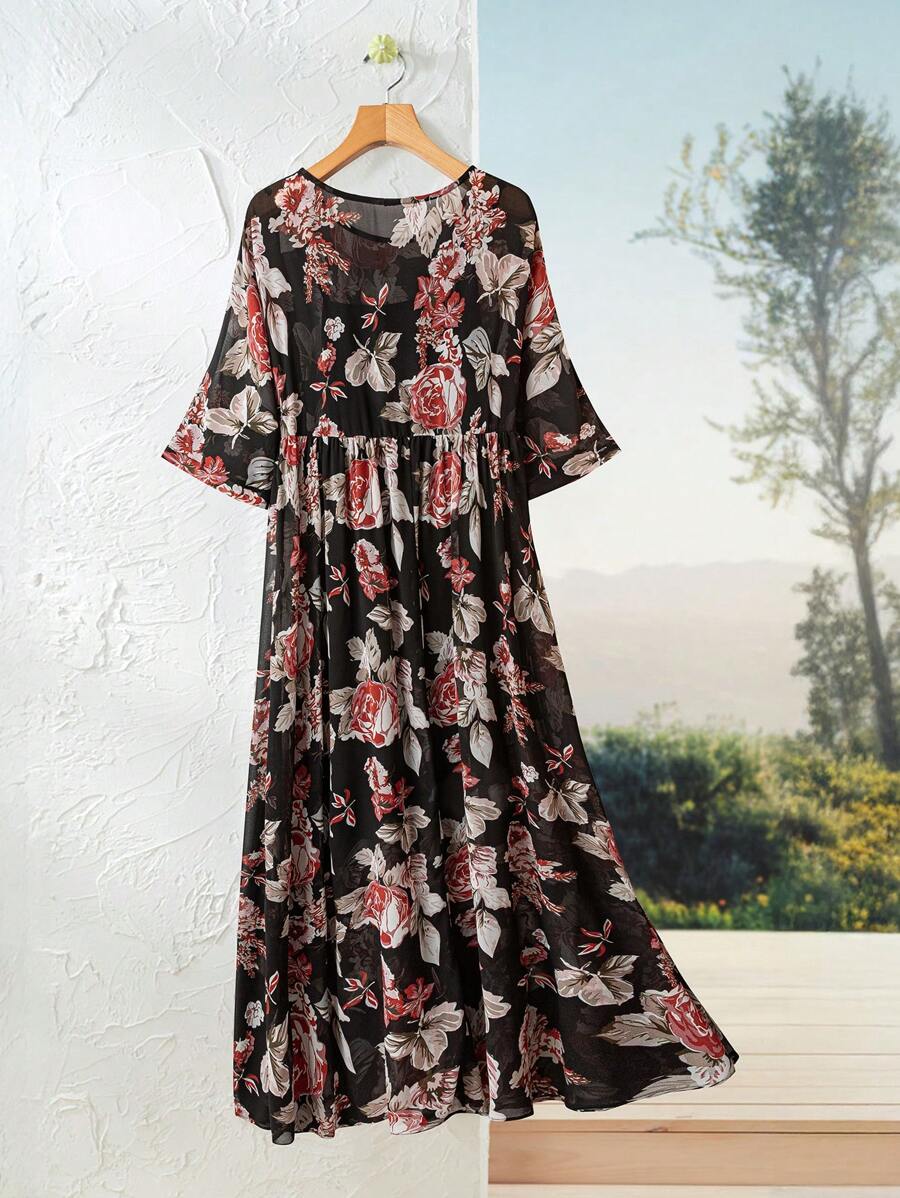 This dress is the perfect choice for your holiday getaways! With its chic floral print and casual style, you'll feel comfortable and stylish while exploring new destinations. Whether you're lounging on the beach or sightseeing, this dress has got you covered. Get ready for a fun and fashionable vacation!