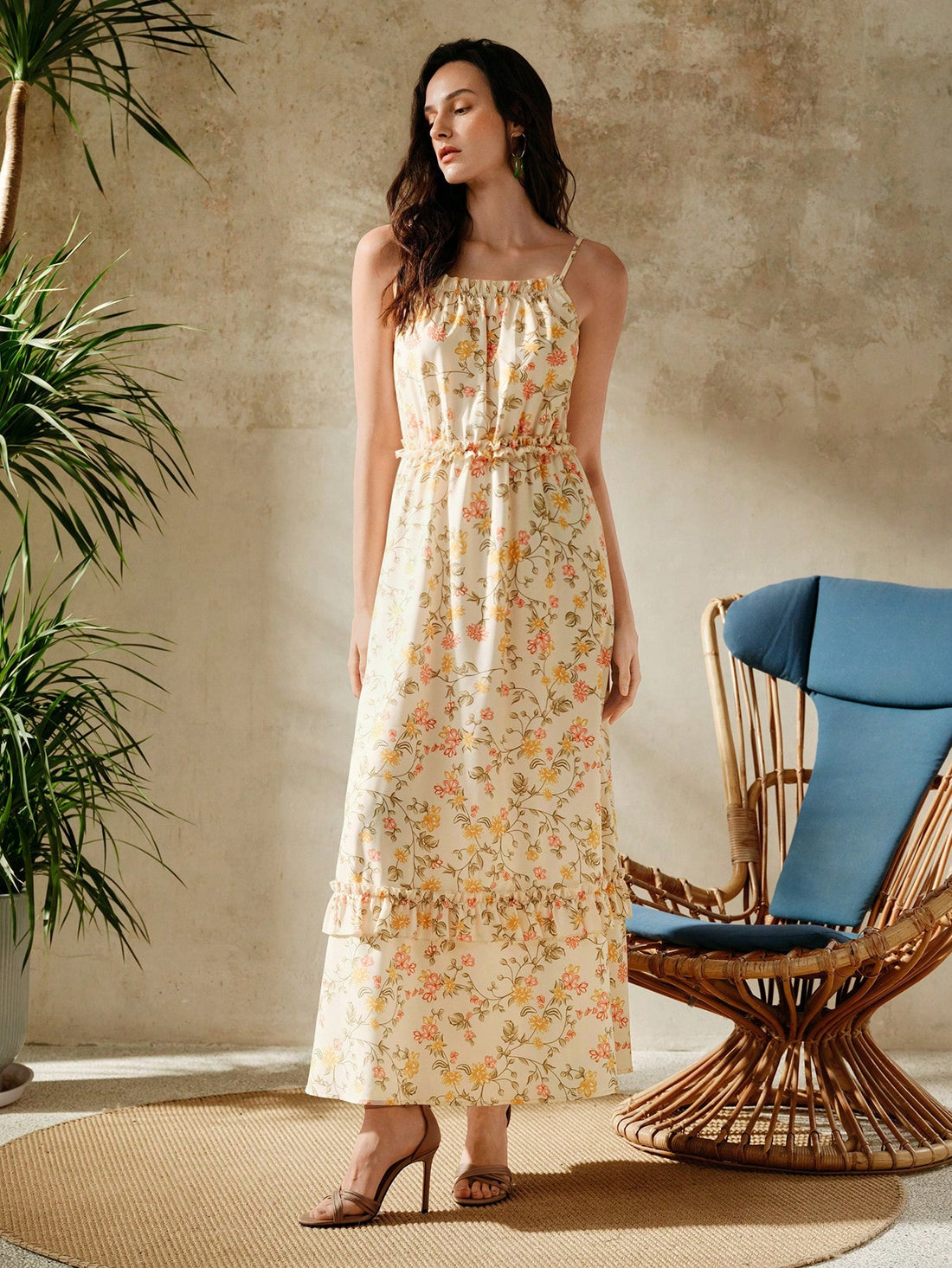 Be the talk of the beach in our Chic Floral Print Long Slip Dress! With its vibrant print and flowing silhouette, this dress is the perfect casual holiday attire. Slip it on and feel effortlessly stylish while enjoying the sun and sand. Who says beachwear can't be chic? (No one we know!)