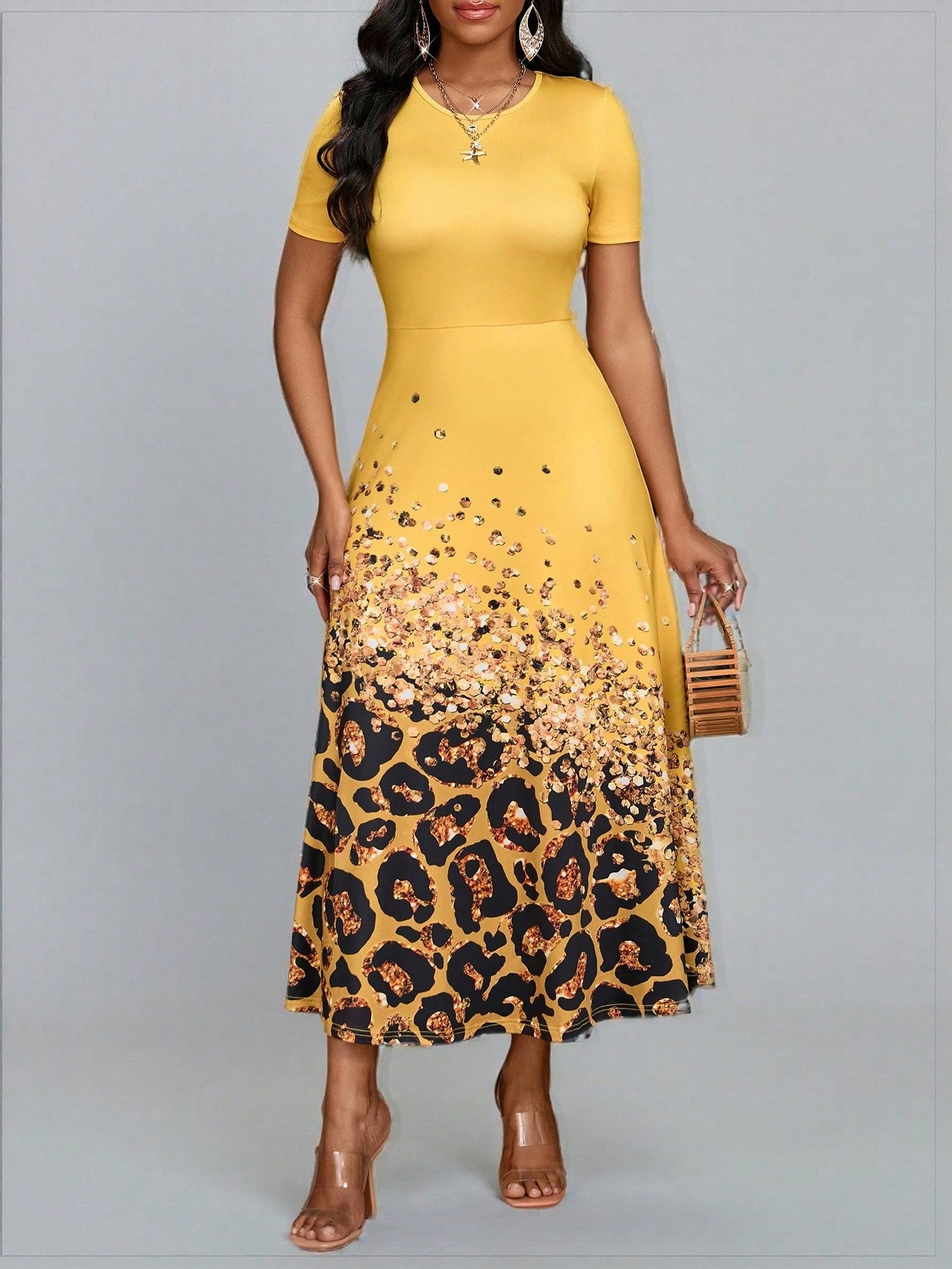 This dress screams vacation vibes with its chic floral print and v-neck design. Perfect for your summer getaway or Easter brunch, this dress is both stylish and comfortable. Bring on the sunshine and good times with this must-have outfit!