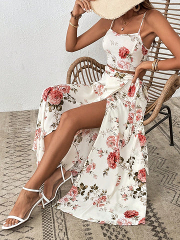 Elevate your summer wardrobe with our Chic Floral Wrap Cami & Side Knot Skirt Set. This stunning set is the perfect blend of style and comfort, with a flattering wrap cami and trendy side knot skirt. Perfect for any summer day, this set will keep you looking chic and feeling confident.