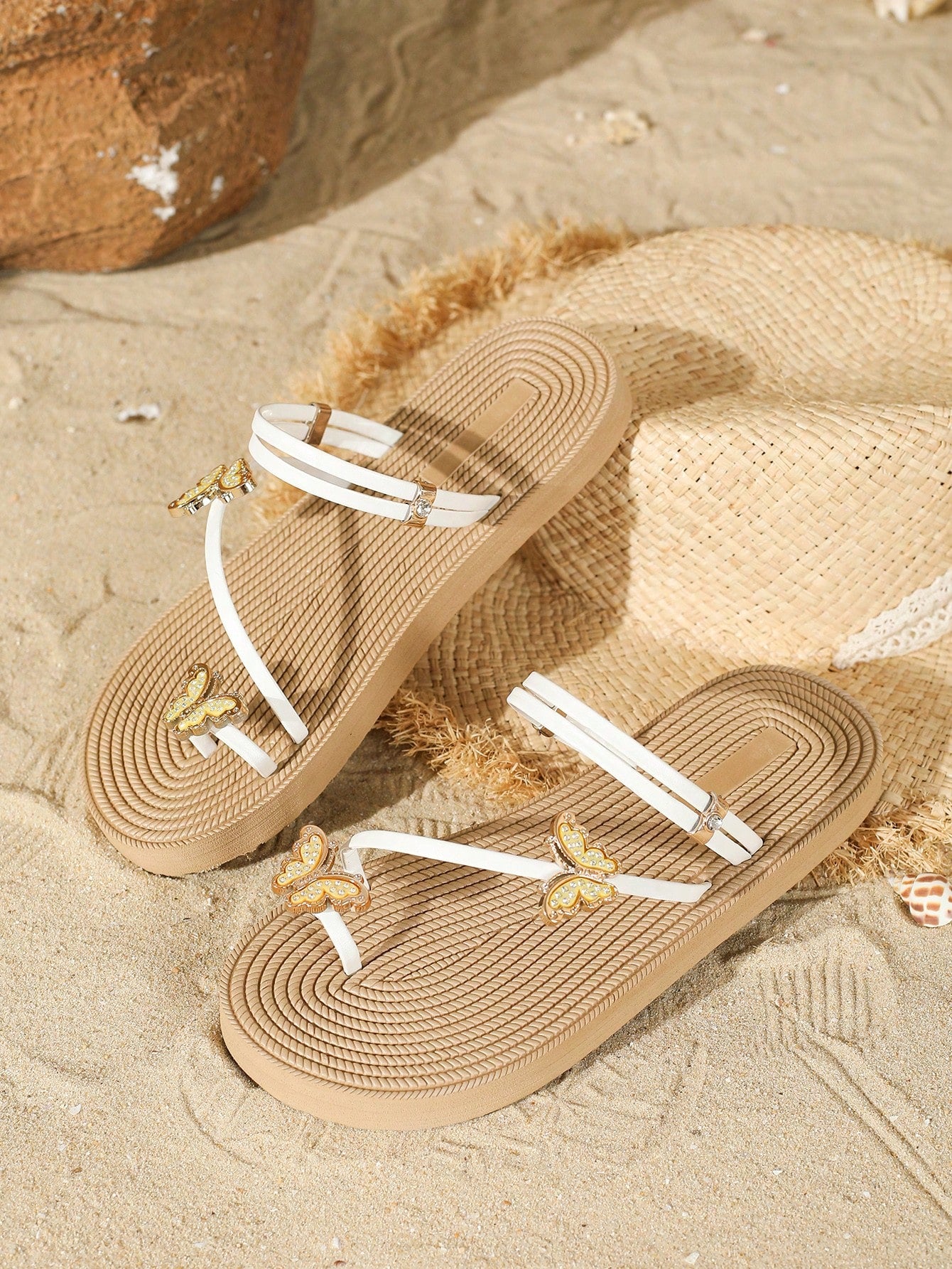 Get ready to flutter through your spring and summer getaways in style with our Chic Forest Style Casual Sandals! With a unique butterfly buckle and lightweight design, these sandals are both chic and comfortable. Embrace your inner fashionista while staying comfy for all your adventures!