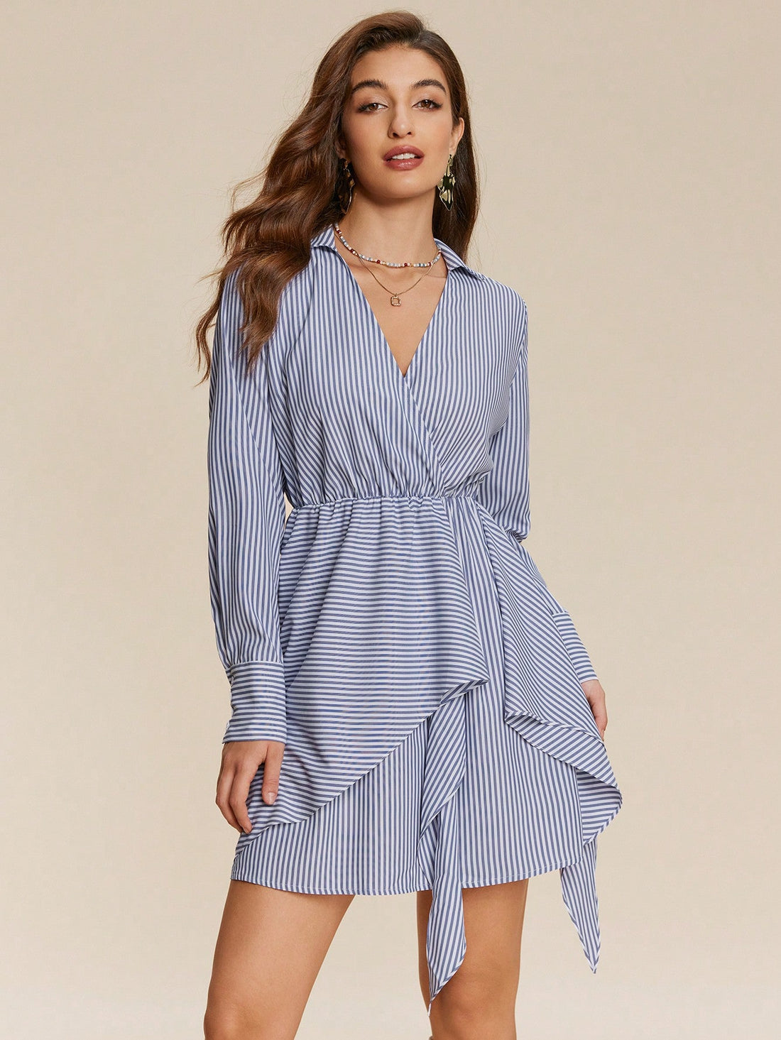 Discover your new go-to dress with this Chic High-End Blue and White Striped Casual Dress! The unique niche design makes it stand out from the rest, while the chic blue and white stripes add a touch of playfulness. Perfect for any occasion, this dress is a must-have in your wardrobe.