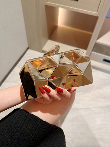 Step out in style and make a statement with our Chic Irregular Shaped Metal Hardware Clutch Bag! Its unique shape and elegant metal hardware make it the perfect accessory for weddings, proms, and formal events. Carry it with the included chain strap for a sophisticated and chic look. You'll be turning heads and receiving compliments all night long!