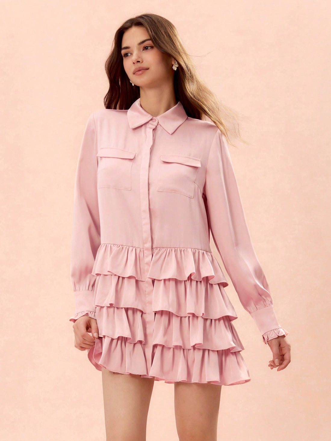 Get ready to turn heads with our Chic Layers dress! This Lotus Leaf Casual Dress for Autumn & Winter is the perfect combination of style and comfort. With its unique design and cozy fabric, you'll feel confident and fashionable in any setting. Say goodbye to boring winter outfits and hello to effortless chic.