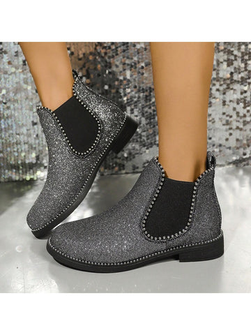 Expertly crafted and stylishly designed, the Chic Leopard Print Fur Chunky Heel Chelsea Boots are the perfect addition to your Autumn and Winter wardrobe. With a bold leopard print and comfortable chunky heel, these boots are both fashionable and practical for any occasion. Upgrade your style game and stay warm this season with these must-have boots.