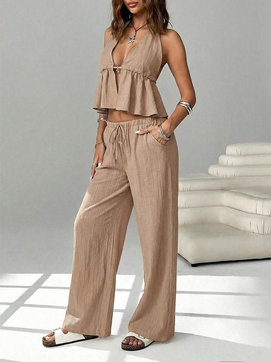 Elevate your everyday style with this chic leopard print woven suit. Designed for the modern woman who loves bold patterns and effortless sophistication, this two-piece ensemble combines comfort with contemporary flair. The structured woven fabric drapes beautifully while maintaining its shape throughout the day. 
