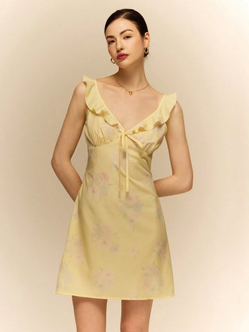 Turn up the charm with our Chic Light Yellow Floral Printed Summer Dress! Featuring a playful ruffle trim and vibrant floral print, this dress is perfect for a fun summer day. Stay stylish and comfortable all season long. (Flower power in full effect!)