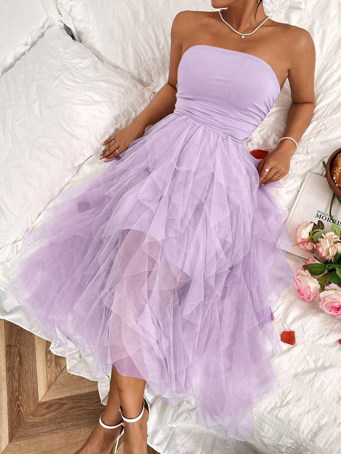 Upgrade your wardrobe with our Chic Mesh-Panel Sheath Dress. Featuring effortless elegance and a sleek sheath silhouette, this dress is perfect for any occasion. The mesh-panel design adds a touch of sophistication, making you stand out from the crowd. Elevate your style with this versatile and timeless piece.