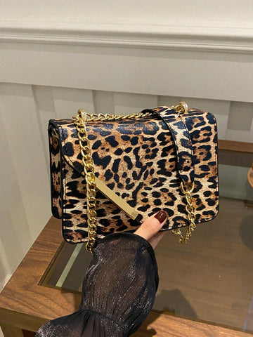 Upgrade your everyday style with our Chic Mini Plaid Backpack. Featuring eye-catching contrast stitching and a durable metal chain strap, this backpack combines fashion and functionality. Perfect for on-the-go, this backpack is the ideal accessory for any fashion-forward individual.