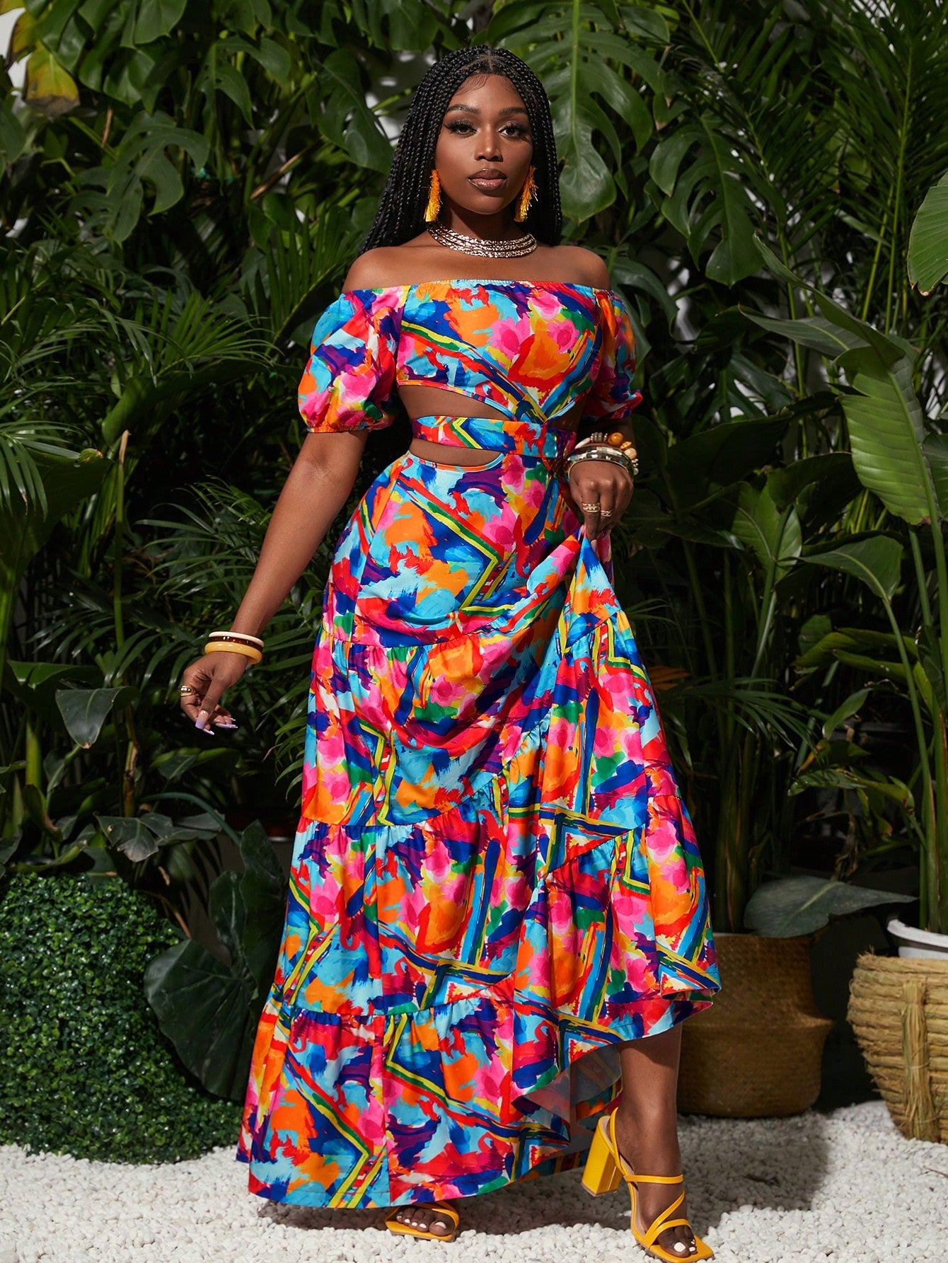 Stay stylish and cool in our chic off-shoulder tropical print dress for women! Perfect for sunny days at the beach, dancing at festivals, or casual outings. Embrace your playful side with this fun and versatile dress.