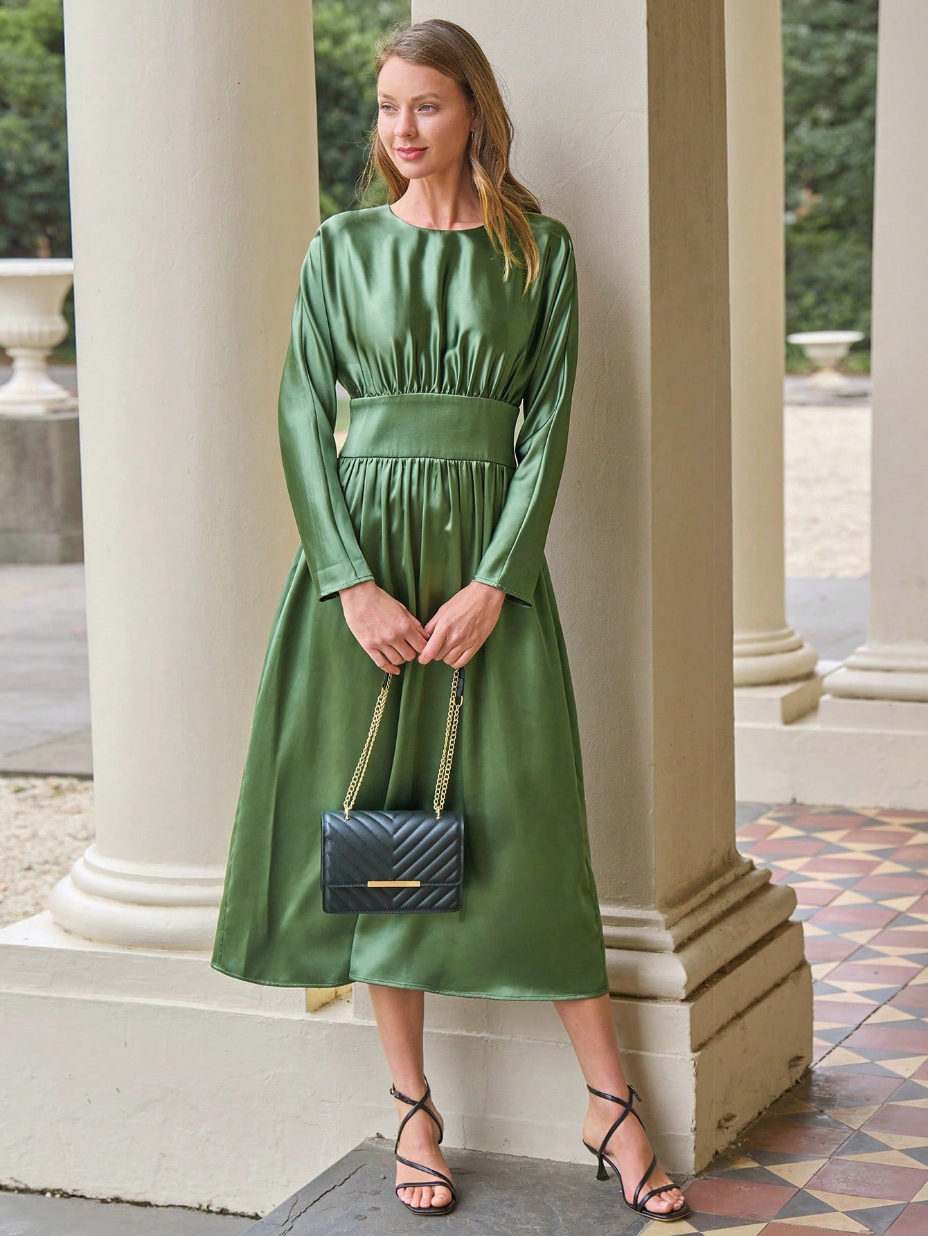 Unleash effortless elegance with our Chic Pleated Long Sleeve Dress. Perfect for every occasion, this dress is a must-have for a stylish and versatile wardrobe. The pleated design and long sleeves add a touch of sophistication, making you stand out with ease. Who says being chic can't be effortless?