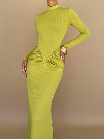 Elevate your cold-weather wardrobe with this stunning pleated long sleeve dress—where sophistication meets comfort. The thoughtfully designed pleats add dimension and movement, while the long sleeves keep you cozy through autumn and winter. Whether you're heading to the office, a casual brunch, or an evening out, this versatile piece transitions effortlessly from day to night. The flattering silhouette works beautifully with boots, sneakers, or heels, making it the go-to dress you'll reach for again and aga