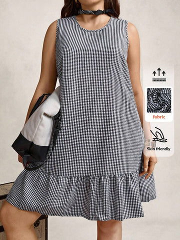 Step out with flair in this Chic Plus Size A-Line Dress, designed to celebrate your curves with a playful twist. The ruffled hem adds flirty movement while the retro geometric print brings a dash of vintage charm. Perfect for casual daytime fun or dressing up for elegant evenings, this dress makes style effortless and fun. Embrace your bold side and let your wardrobe do the talking!