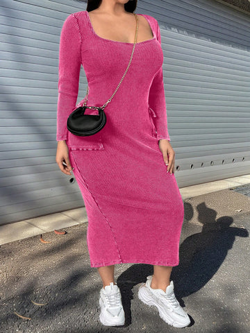 Get ready to turn heads with our Chic Plus Size Bodycon Dress! Featuring an open collar, distressed effect, and utility pockets, this dress is perfect for any occasion. Stand out from the crowd and feel confident and stylish in this unique dress.