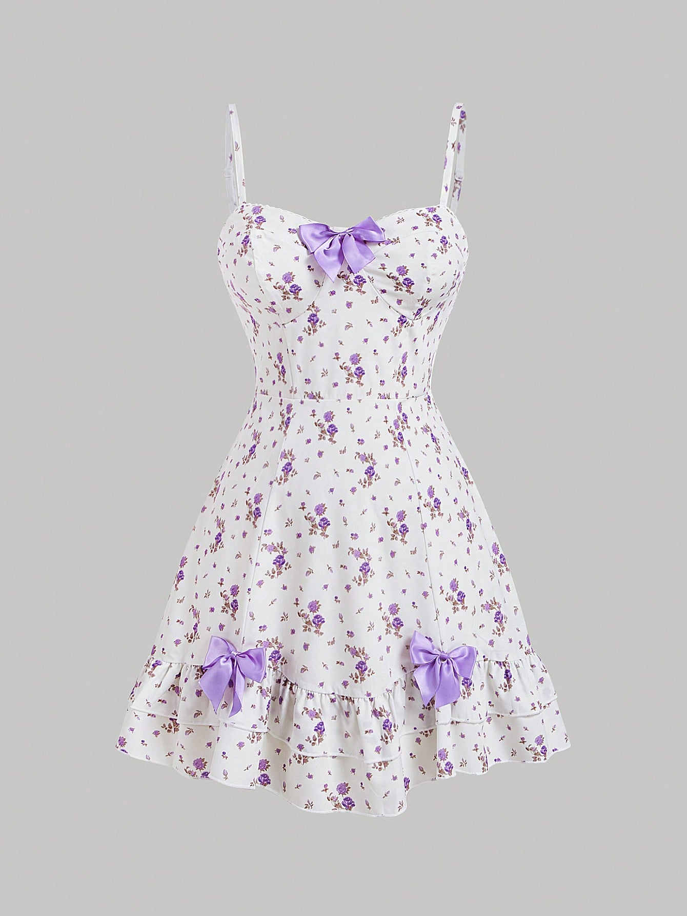 Achieve effortless summer style with our Chic Plus Size Floral Camisole Dress. The beautiful floral pattern and bow detail add a touch of elegance to this comfortable and versatile dress. Perfect for any summer occasion, this dress will make you feel confident and stylish all season long.