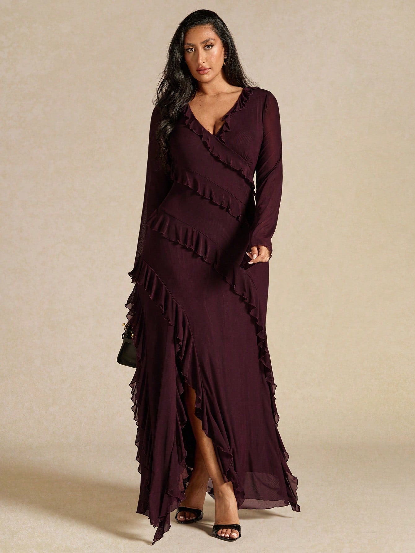 Elevate your wardrobe with this fabulous plus-size ruffle dress that's ready for anything! Featuring elegant long sleeves and charming ruffled details, it's the perfect companion for autumn dates, breezy beach getaways, and festive holiday parties. The flattering silhouette celebrates your curves while the versatile design transitions seamlessly from season to season. Whether you're dressing up for a special occasion or keeping it casual-chic, this dress delivers style and confidence in every wear. A wardro