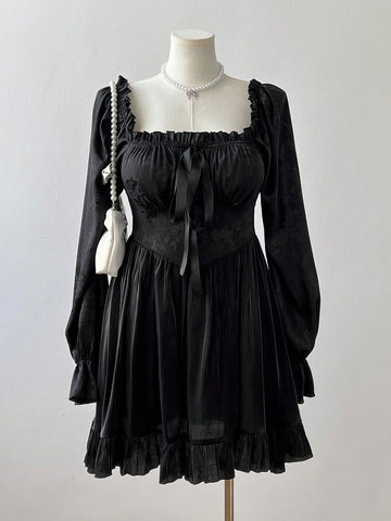 Looking for a dress that screams chic? Look no further than our Plus Size Long Sleeve Square Neck Knot Front Jacquard Dress! With a cinched waist and glossy sheen, this dress is perfect for evening events. The knot front and jacquard pattern add unique style to make you stand out.