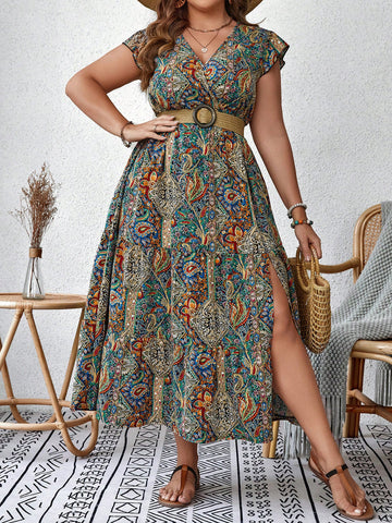 Get ready to turn heads in this Chic Plus Size Paisley Print Butterfly Sleeve Split Thigh Dress. The bold print and fun butterfly sleeves make this dress a unique and playful addition to your wardrobe. With a flattering split thigh design, you'll feel confident and stylish all day long.